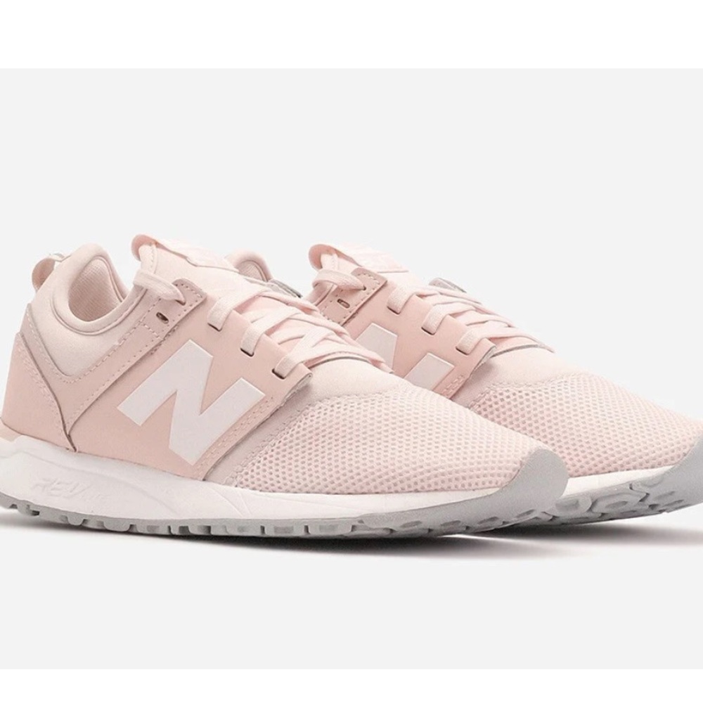 New Balance 247